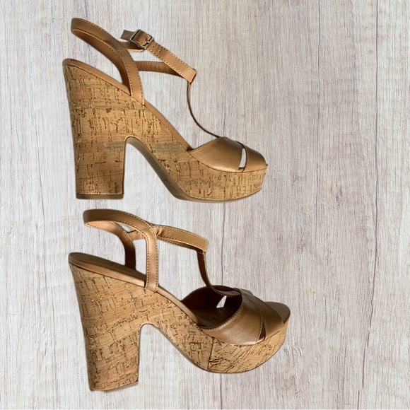 American Rag Jamie T-Strap Platform Dress Shoes - Picture 4 of 7